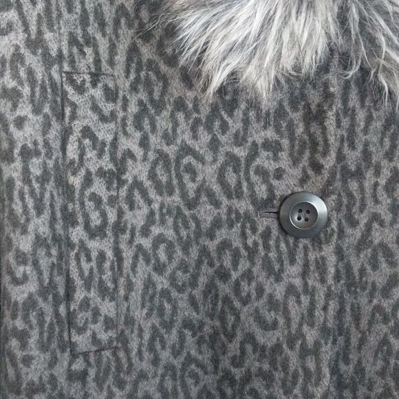 Original Frenchi Leopard Faux Fur Trim Coat - Picture 7 of 13